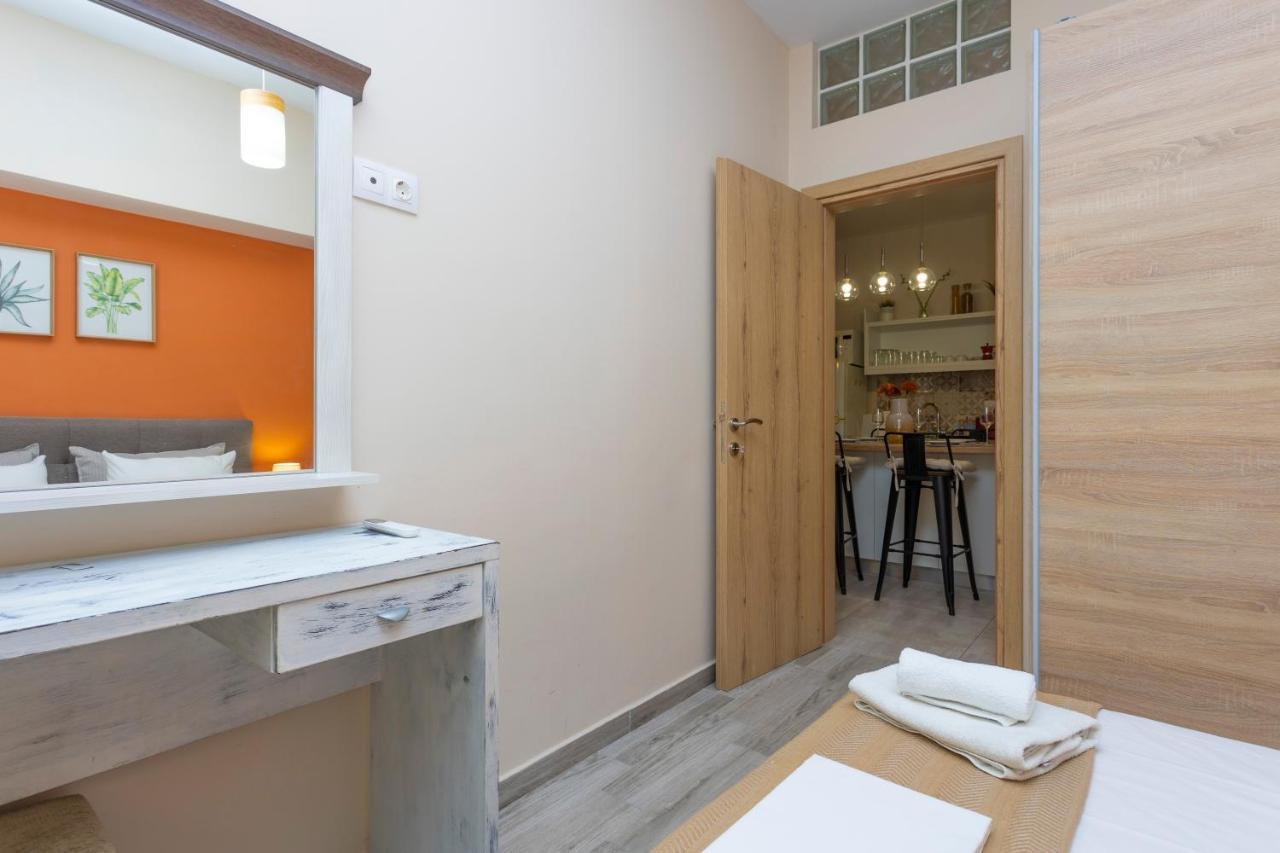 3C'S Apartment Thess :Central, Cosy & Convenient 테살로니키 외부 사진